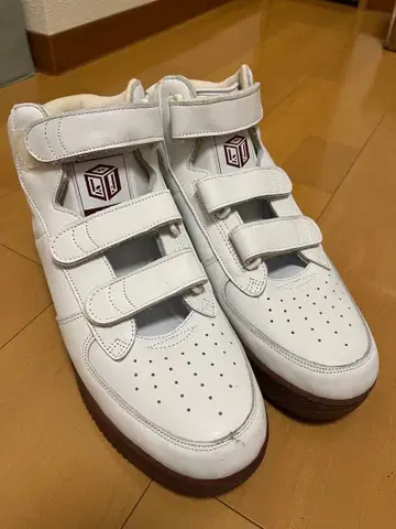 GENERAL RESEARCH 남성용 스니커즈 화이트 3개 벨트