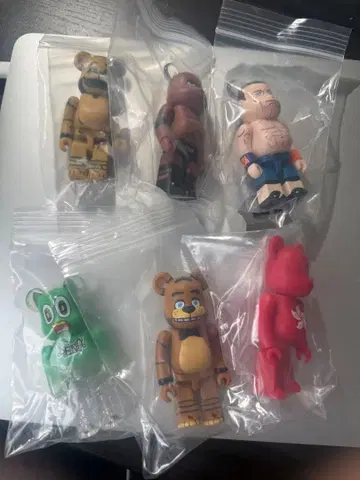 베어브릭 묶음 판매