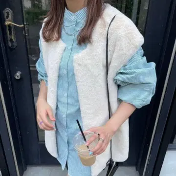 [ 새상품급 ] nemne store 넨네스토어 퍼 베스트