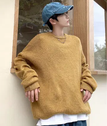루즈 실루엣 자카드 애니멀 올 패턴 체크 모헤어 터치 니트 스웨터