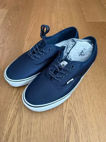 VANS x BEAMS 오센틱 네이비 스니커즈 28cm