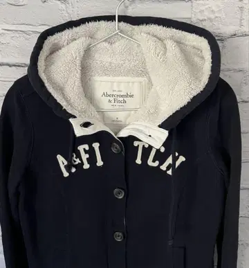 아바클로 Abercrombie&Fitch 앞트임 후드티 M 사이즈 중고