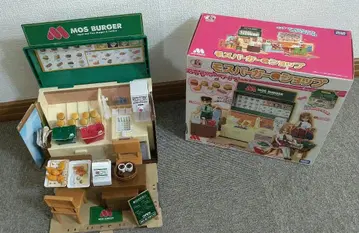 리카짱 모스버거 샵