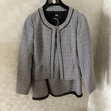 트위드 노카라 자켓, 스커트