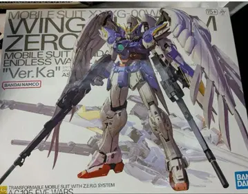 MG 1/100 윙건담 제로 EW Ver.Ka 미조립품