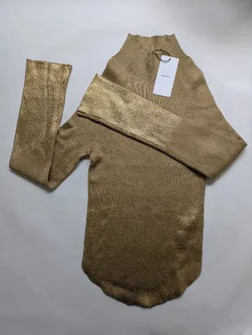 [ MOUSSY ] 터틀넥 스웨터 새상품