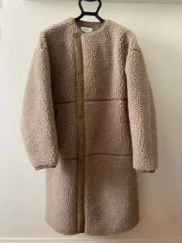 [ Sale ] HYKE 보아 롱 코트 사이즈 2 베이지