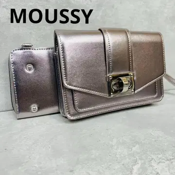 새상품 MOUSSY 메탈릭 실버 숄더백 2way 지갑