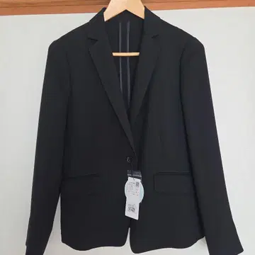 블랙 테일러드 재킷