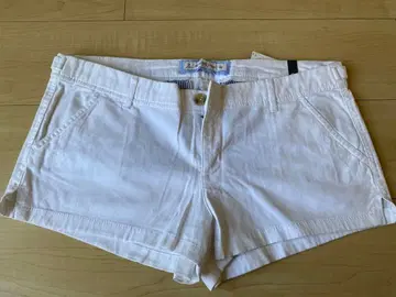 Abercrombie & Fitch 화이트 숏팬츠