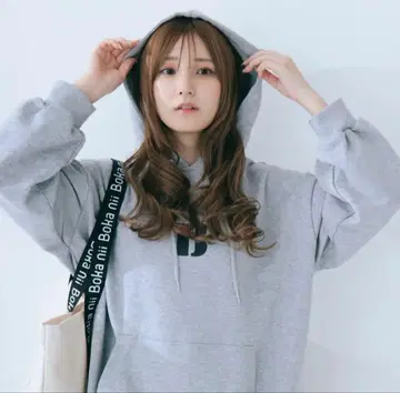 보카니 후드티