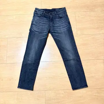 새상품급! PT DENIM SWING 블랙 데님 사이즈 30