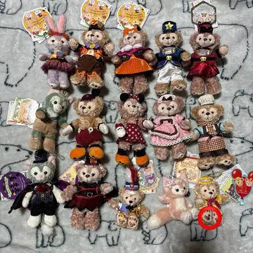 택 포함 더피 인형 배지 디즈니