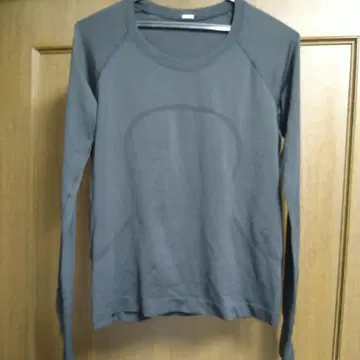 룰루레몬 블랙 긴팔 T셔츠