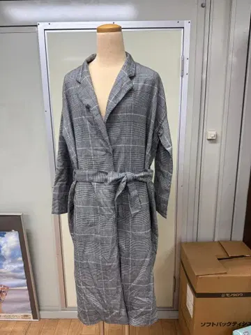로리즈팜 그레이 체크 무늬 롱 코트 벨트 포함