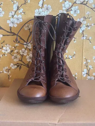 안티카 부츠