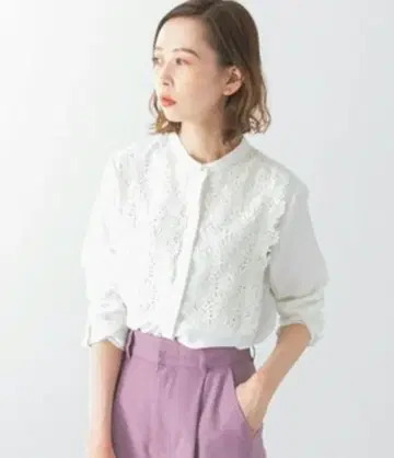 레이스 화이트 긴팔 셔츠