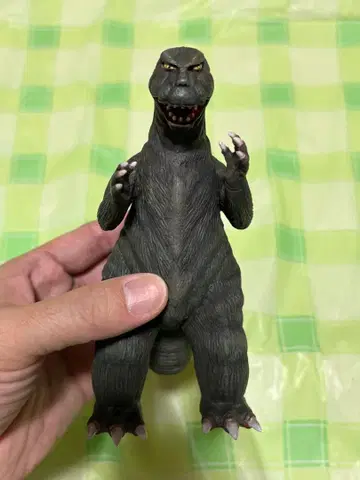 무판권 고질라