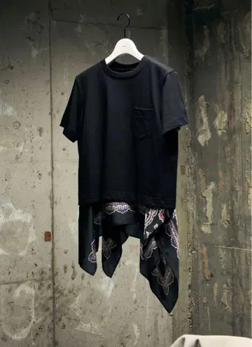 셋업 가능 sacai 페이즐리 프린트 x 코튼 티셔츠
