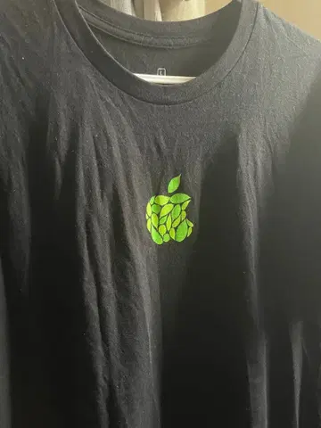 Apple 티셔츠 L 사이즈 오모테산도