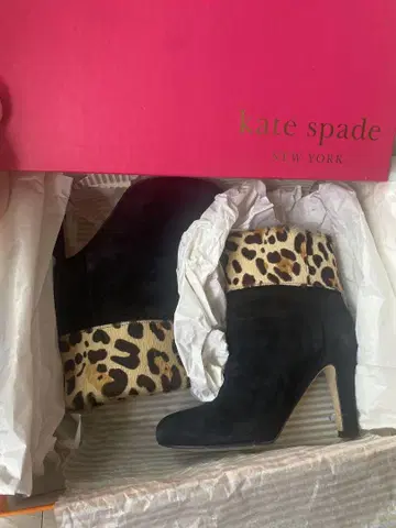 케이트 스페이드 숏부츠 (상자 불필요 시 500엔 할인)