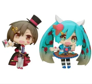 새상품 하츠네 미쿠 MEIKO  캐릭터 트레이딩 미니 피규어