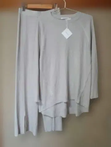 택 포함 새상품 ROSIEE 로지 리브 셋업 Free