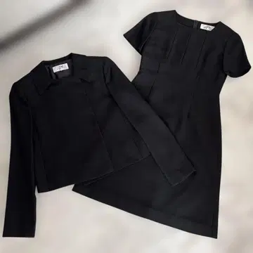 Soir Perle 블랙 원피스 수트 사이즈 7