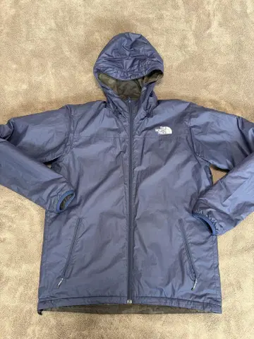 THE NORTH FACE 후드 부착 리버서블 나일론 자켓