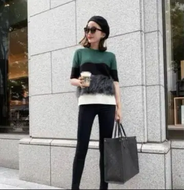 셰리에 sheller 멀티 컬러 페더 니트