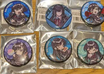 Ado Winter ver 라운드원 한정 트레이딩 캔뱃지 전종