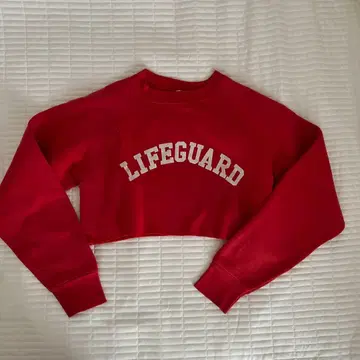 빨간색 LIFEGUARD 크롭 맨투맨 구제 의류