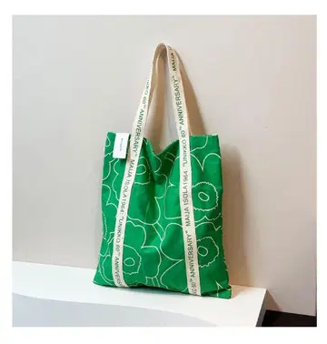 그린 컬러 marimekko 그린 플라워 패턴 에코백 60주년 기념