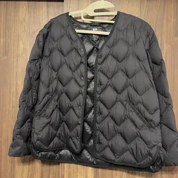 UNIQLO 울트라 라이트 다운 L 사이즈