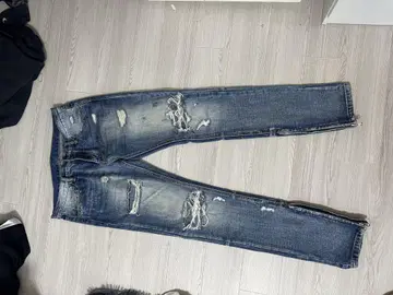 mnml 데미지 데님 32인치