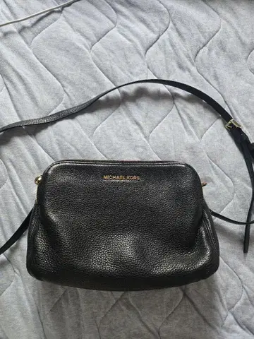 MICHAEL KORS 블랙 숄더백