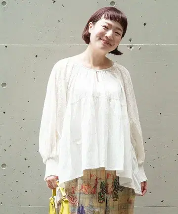 아즈노우아즈오오라카 레이스 레이스투성이 블라우스 3
