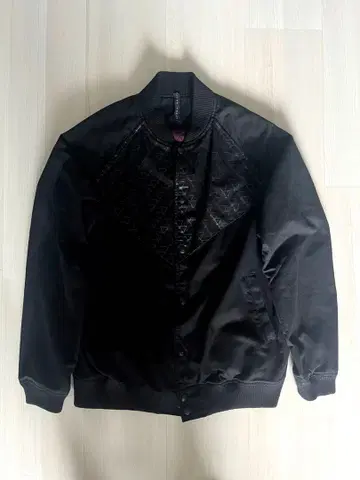 [ 새상품급 ] Black Scale 스타디움 자켓 블랙 XL