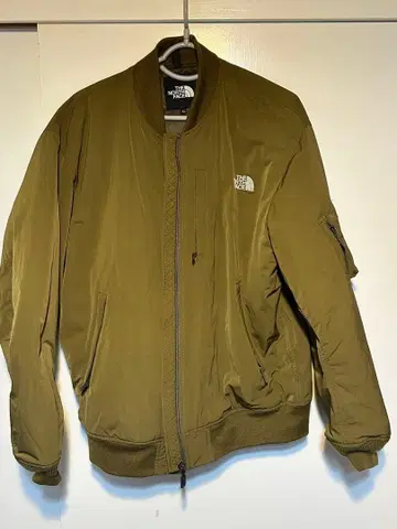 THE NORTH FACE / MA-1형 봄버 자켓