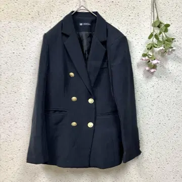 [ BLUE EAST ] 테일러드 자켓 더블 브레스트 네이비 골드 버튼