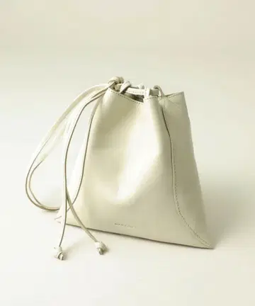 MARROW 마로우 PILLOW 가죽 복조리 숄더 오이스터 화이트