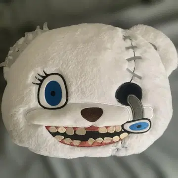 유니버셜 해미곰 쿠션