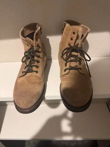 부테로 B4429 사이즈 40 베이지 스웨이드 부츠 새상품급