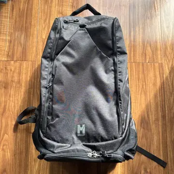 MILLET 블랙 백팩 중형