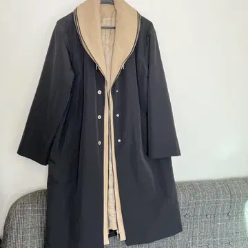 HIROKO KOSHINO 2겹 코트 사이즈 40 블랙 x 베이지