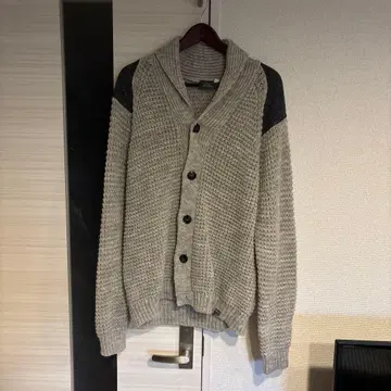 Glencroft 울 숄카라 니트 스웨터