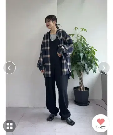 새상품급 WILLOW 블랙 드로스트 올인원 M 사이즈 올 시즌