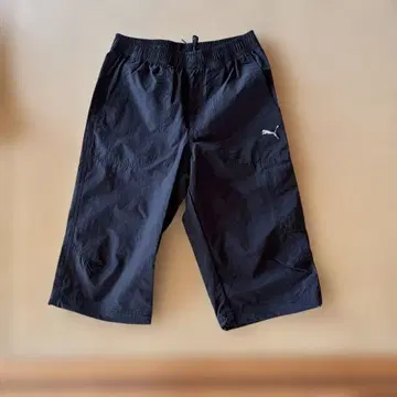 PUMA 블랙 숏팬츠 사이드 포켓