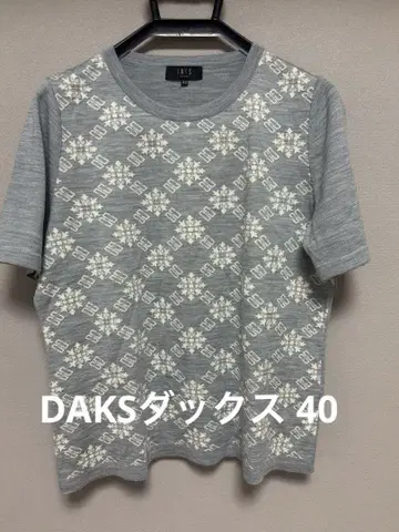 택 없음 미사용품 DAKS 닥스 반팔 니트 스웨터 그레이 계열 40