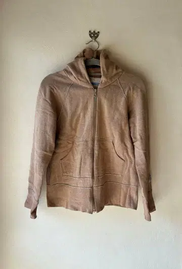 올드맨즈테일러 R&D.M.CO- 속기모 집업 후드티 카멜